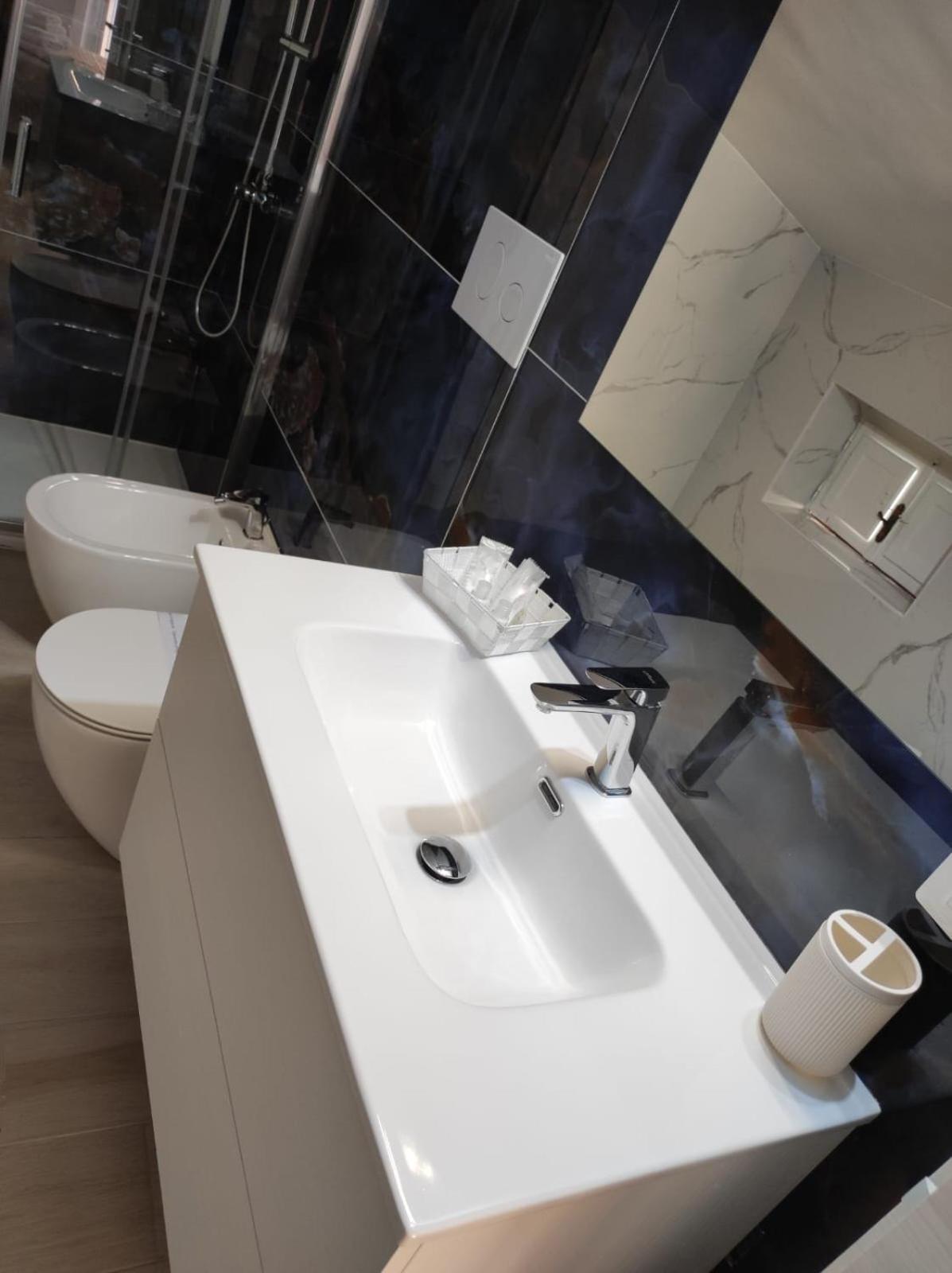 Residenza Atena Тропея Экстерьер фото